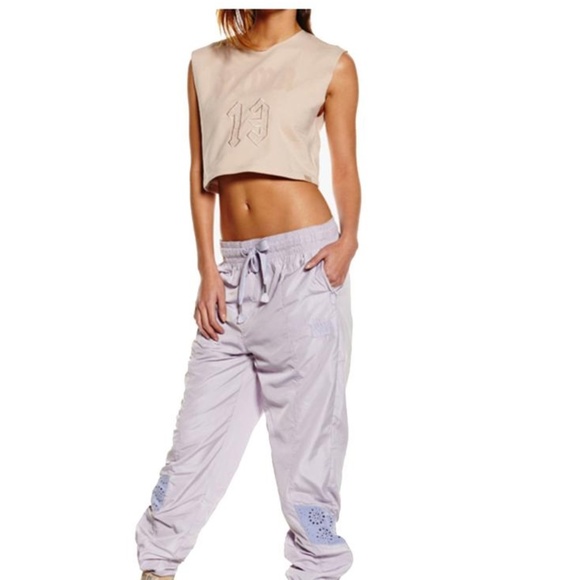 Puma X FENTYBY RIAHANNA Tops - Puma  Fenty Riahanna Cropped Crew Neck